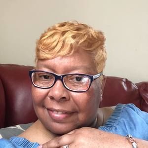 Meet your Posher, Sheena